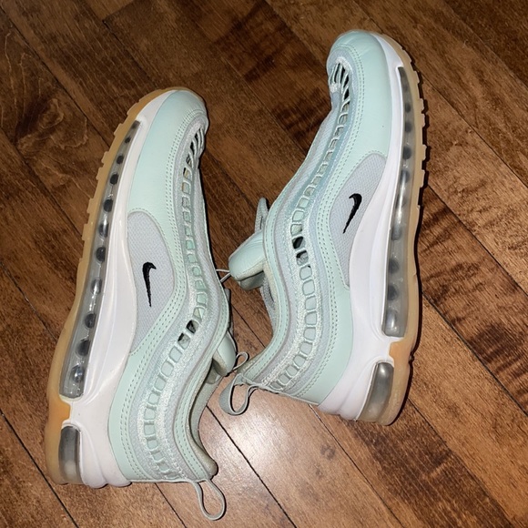 Nike Air Max 97 Ultra Barely Green - Picture 10 of 11
